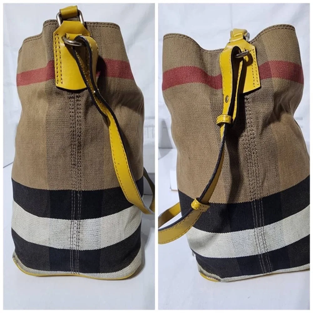 Authentic BURBERRY Canvas Mega Check Medium Ashby Hobo Saddle Bag Yellow/Beige